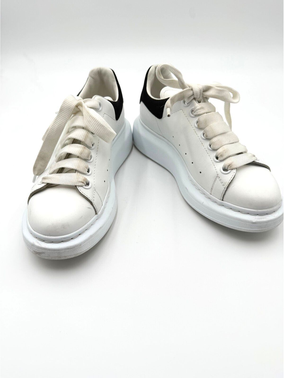 Alexander Mcqueen White Leather Oversized Sneakers Black Heel Size 37 / Us 7